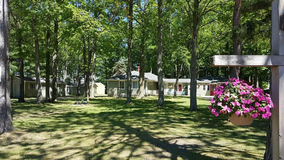 Hidden Haven Cottages Lake City Экстерьер фото